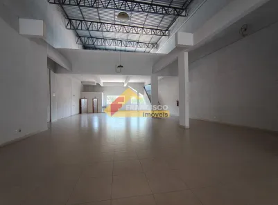 Ponto Comercial para alugar, 650m² no Niterói, Divinópolis