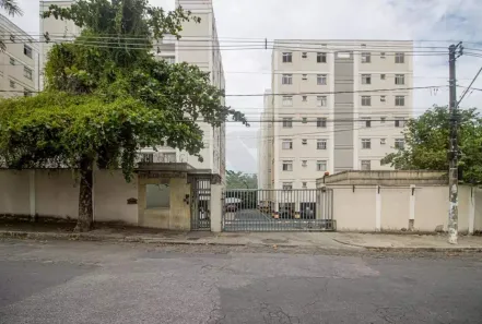 Apartamento com 2 Quartos para alugar, 45m² no Chácaras Califórnia, Contagem