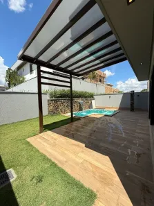 Casa de Condomínio com 4 Quartos à venda, 211m² no Jardins Porto, Senador Canedo