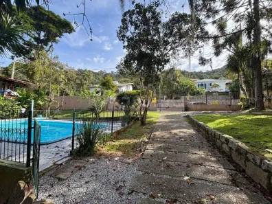 Lote/Terreno à venda, 817m² no Trindade, Florianópolis