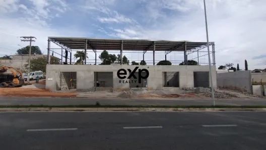 Sala Comercial para alugar, 180m² no Estância Santa Maria do Portão, Atibaia