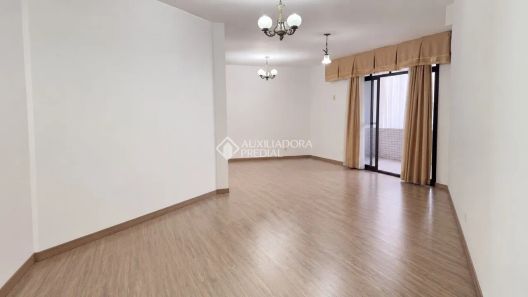 Apartamento com 3 Quartos à venda, 85m² no Centro, Florianópolis