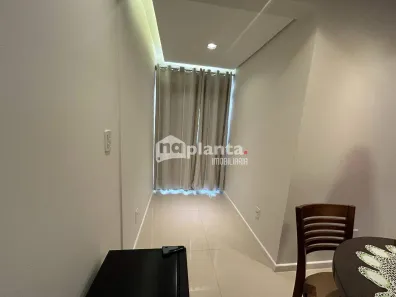 Apartamento com 3 Quartos à venda, 90m² no Balneário, Florianópolis