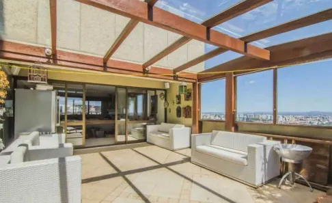 Cobertura com 4 Quartos à venda, 600m² no Três Figueiras, Porto Alegre