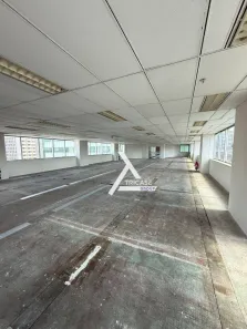 Sala Comercial para alugar, 458m² no Vila Cordeiro, São Paulo