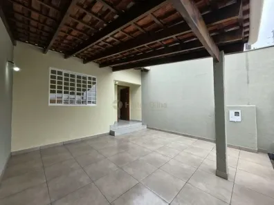 Casa com 2 Quartos para alugar, 69m² no Residencial Veneza, Londrina