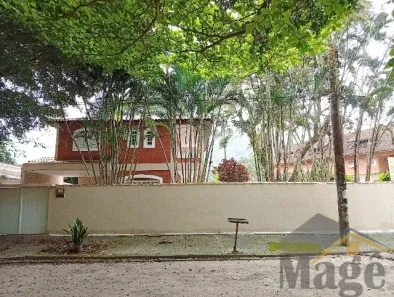Sobrado com 3 Quartos para alugar, 270m² no Guaiúba, Guarujá