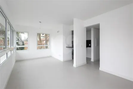 Apartamento com 2 Quartos para alugar, 62m² no Auxiliadora, Porto Alegre