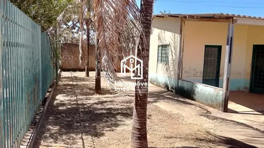Casa com 4 Quartos à venda, 506m² no Parque JK, Luziânia