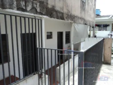 Casa com 2 Quartos para alugar, 60m² no Vila Yolanda, Osasco
