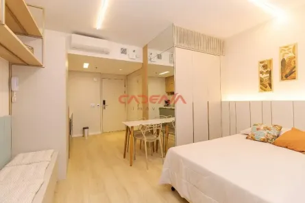 Apartamento com 1 Quarto para alugar, 29m² no Água Verde, Curitiba