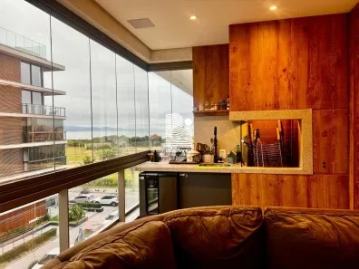 Apartamento com 3 Quartos à venda, 115m² no Jurerê, Florianópolis