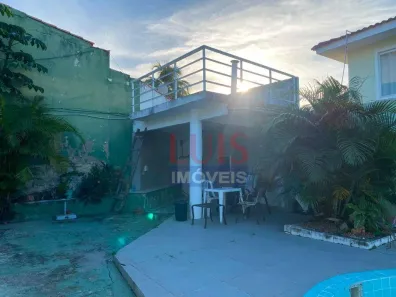 Casa com 2 Quartos para alugar, 40m² no Piratininga, Niterói
