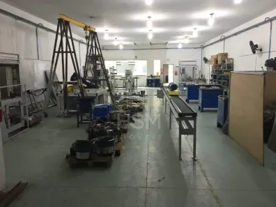 Prédio Comercial para alugar, 330m² no Baeta Neves, São Bernardo do Campo