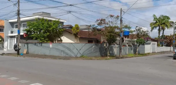 Casa com 4 Quartos à venda, 124m² no Costa e Silva, Joinville