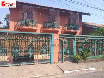 Sobrado com 5 Quartos para alugar, 360m² no Cidade São Francisco, São Paulo
