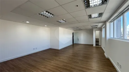 Sala Comercial para alugar, 55m² no Vila Bastos, Santo André
