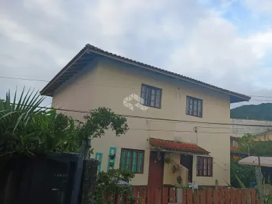 Casa com 2 Quartos à venda, 250m² no Barra da Lagoa, Florianópolis