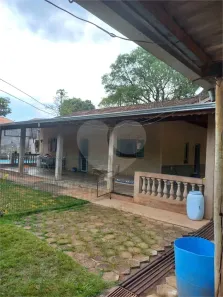 Fazenda/Sítio com 3 Quartos à venda, 230m² no Monterrey, Louveira