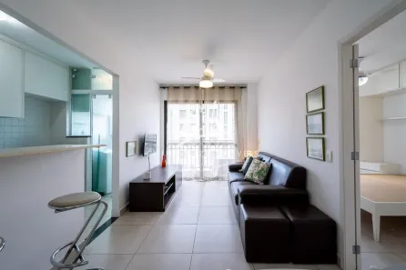 Apartamento com 1 Quarto para alugar, 45m² no Cambuí, Campinas