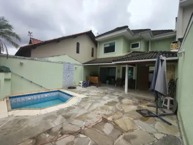 Casa de Condomínio com 4 Quartos à venda, 155m² no Pechincha, Rio de Janeiro