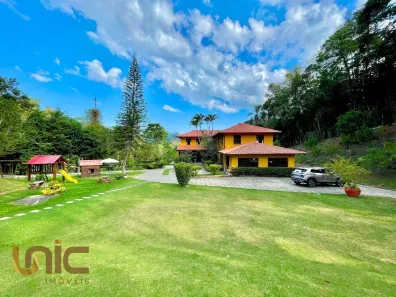 Casa com 9 Quartos à venda, 400m² no Parque do Imbui, Teresópolis