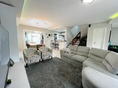 Casa com 3 Quartos à venda, 188m² no Hípica, Porto Alegre
