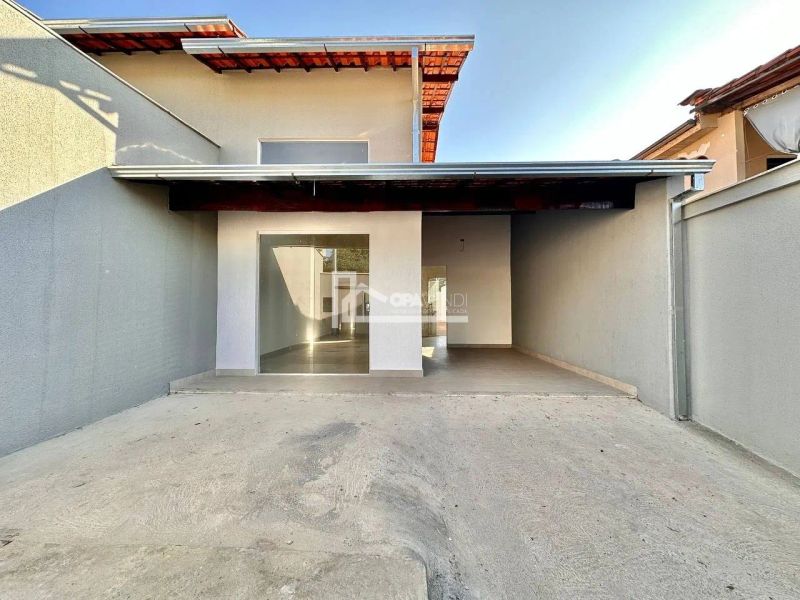 Casa com 3 quartos — Jardim Leblon, Belo Horizonte