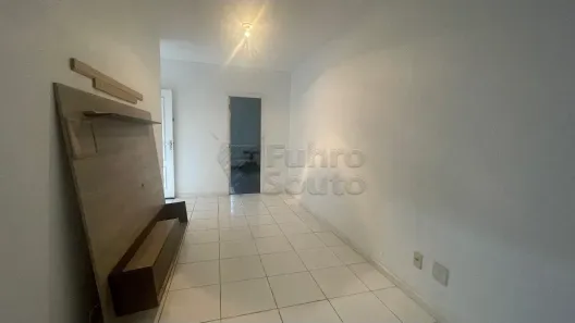 Casa de Condomínio com 2 Quartos à venda, 158m² no Três Vendas, Pelotas