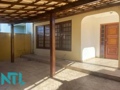Imóvel Comercial com 8 Quartos à venda, 281m² no Vila Amélia, São Sebastião