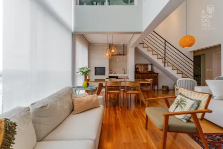 Apartamento com 4 Quartos para alugar, 187m² no Campo Comprido, Curitiba