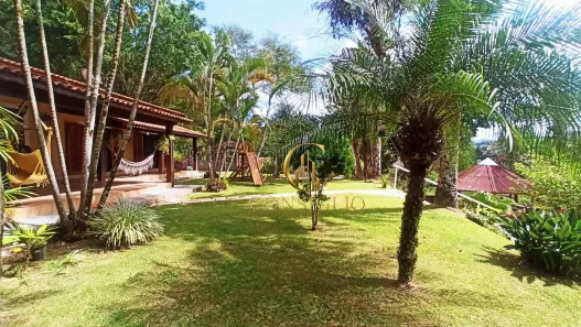 Fazenda/Sítio com 4 Quartos à venda, 250m² no Freitas, São José dos Campos