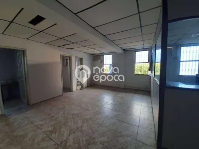Galpão/Depósito/Armazém à venda, 1200m² no Inhaúma, Rio de Janeiro