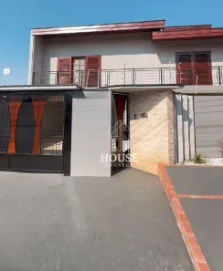 Sobrado com 3 Quartos à venda, 245m² no Loteamento Morro Amarelo, Mogi Guaçu
