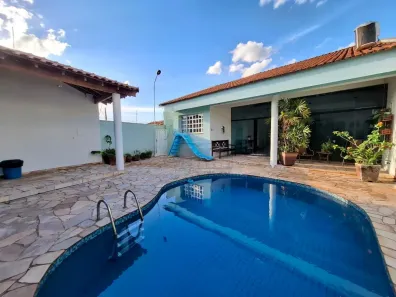 Sobrado com 4 Quartos à venda, 284m² no Campos Elíseos, Ribeirão Preto