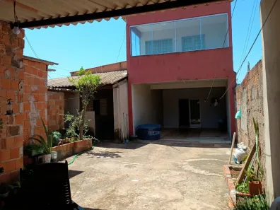 Casa com 3 Quartos à venda, 250m² no Arapoanga, Brasília