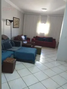 Casa com 3 Quartos à venda, 150m² no Santa Mônica, Uberlândia