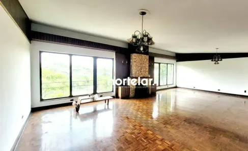 Casa com 7 Quartos para alugar, 430m² no Sumaré, São Paulo
