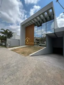 Casa com 3 Quartos à venda, 730m² no Estância Silveira, Contagem
