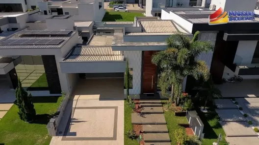 Sobrado com 3 Quartos à venda, 179m² no Jardim Residencial Dona Maria José, Indaiatuba