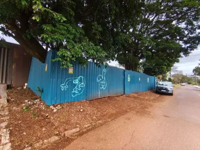Lote/Terreno à venda, 890m² no Centro, Cascavel
