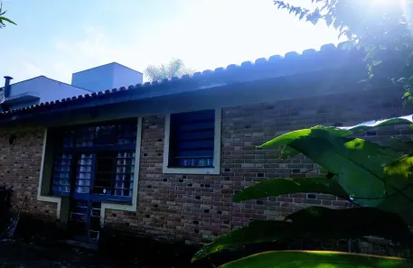 Casa com 3 Quartos à venda, 226m² no Jardim Marajoara, São Paulo