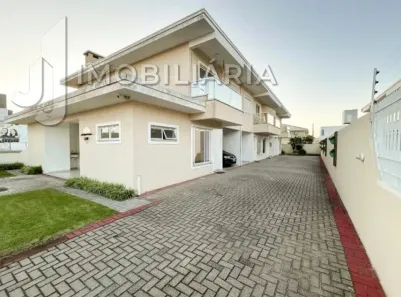Casa com 3 Quartos à venda, 127m² no Ingleses do Rio Vermelho, Florianópolis
