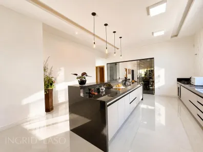 Casa com 4 Quartos à venda, 240m² no Lagoa, Macaé
