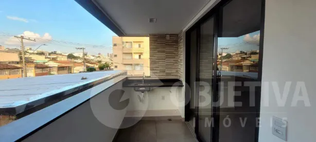 Apartamento com 2 Quartos para alugar, 67m² no Daniel Fonseca, Uberlândia