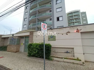 Apartamento com 2 Quartos para alugar, 90m² no Martins, Uberlândia