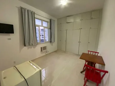 Apartamento com 1 Quarto para alugar, 26m² no Copacabana, Rio de Janeiro