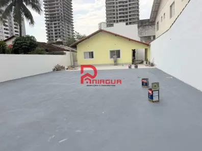 Casa com 3 Quartos para alugar, 90m² no Guilhermina, Praia Grande