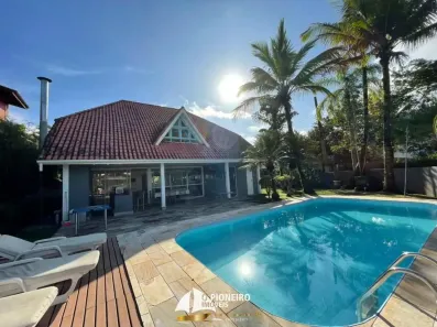 Casa de Condomínio com 6 Quartos para alugar, 338m² no Baleia, São Sebastião