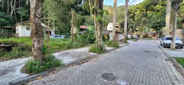 Lote/Terreno à venda, 3437m² no Itaipu, Niterói